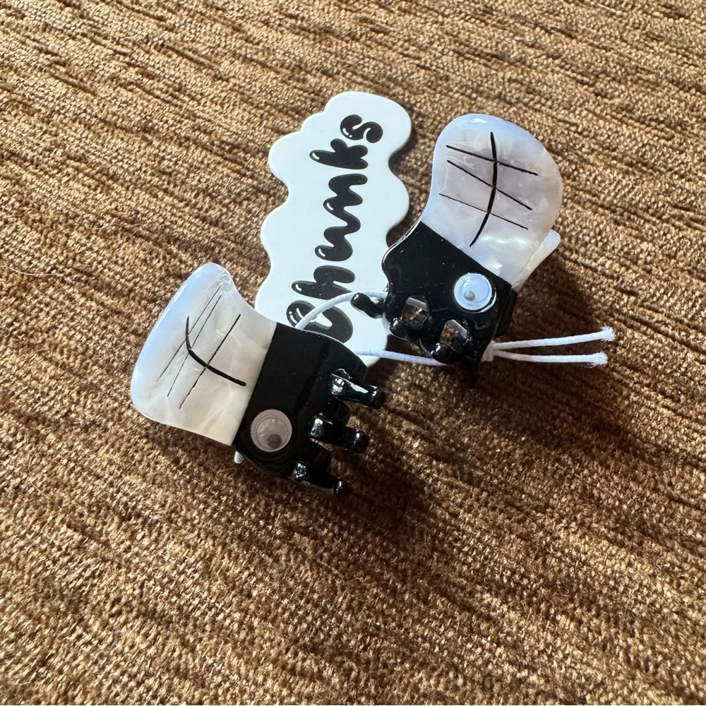 Chunks Fly Clips